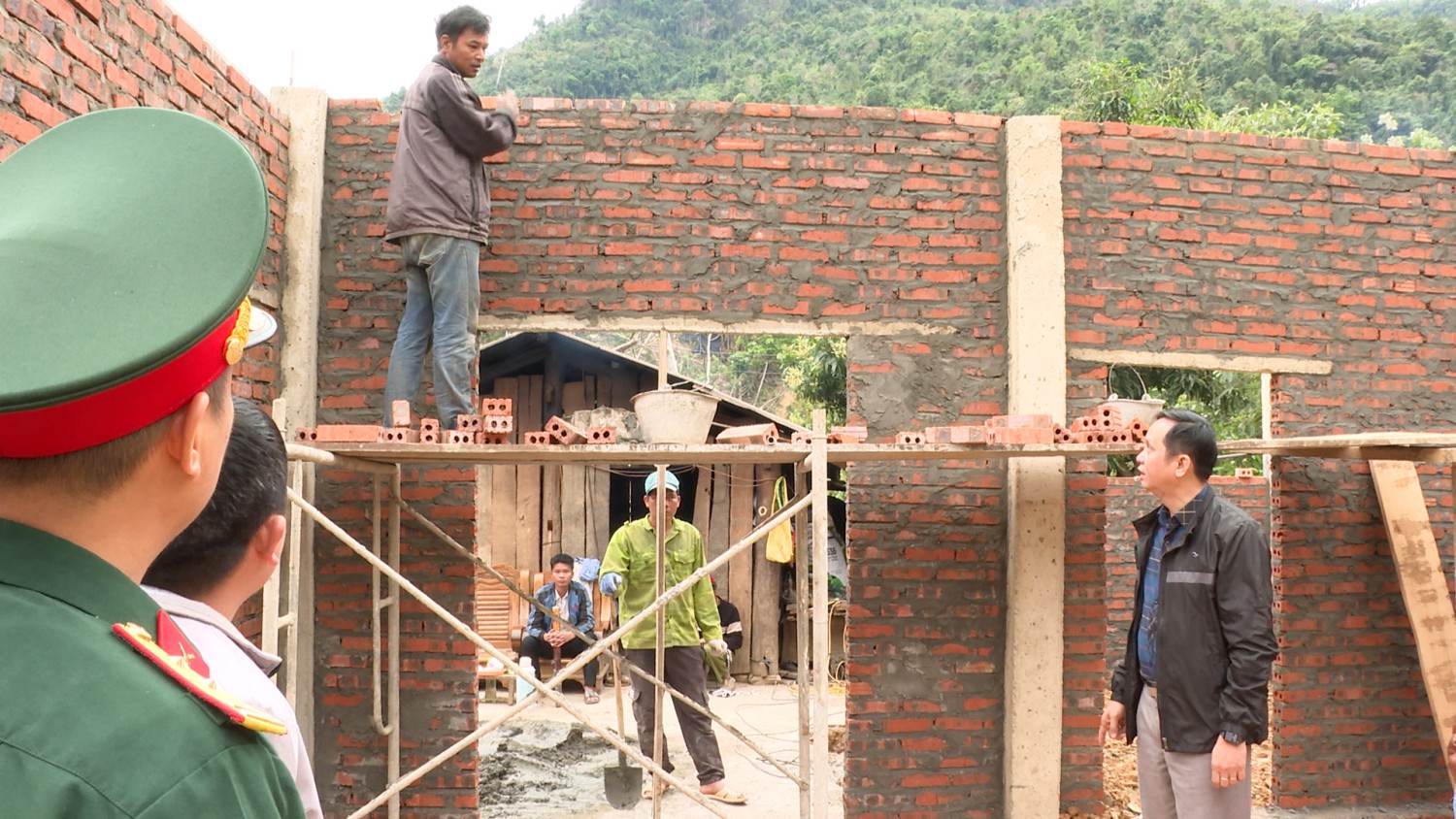kiểm tra làm nhà