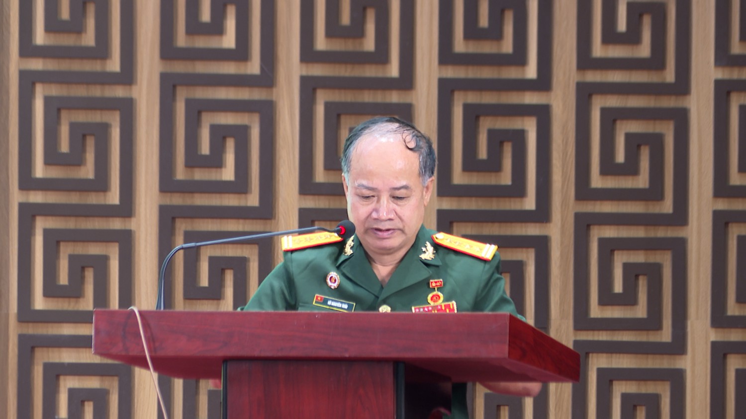 ÔNG VŨ NGUYÊN TRÃI CHỦ TỊCH CCB HUYỆN PHÁT BIỂU TẠI BUỔI GẶP MẶT