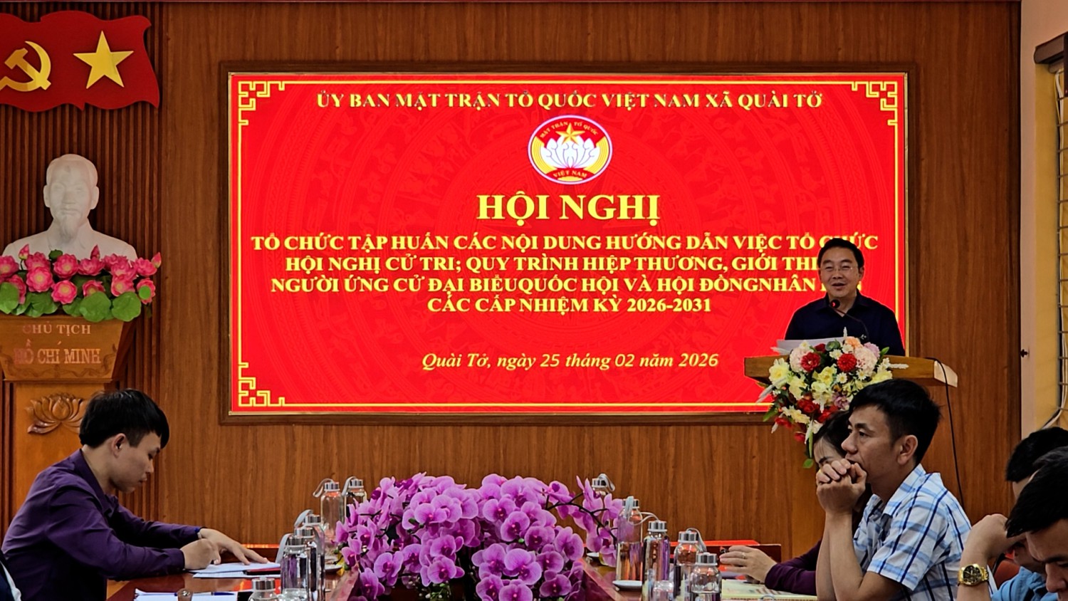 Quài Tở tập huấn tổ chức hội nghị tiếp xúc cử tri...