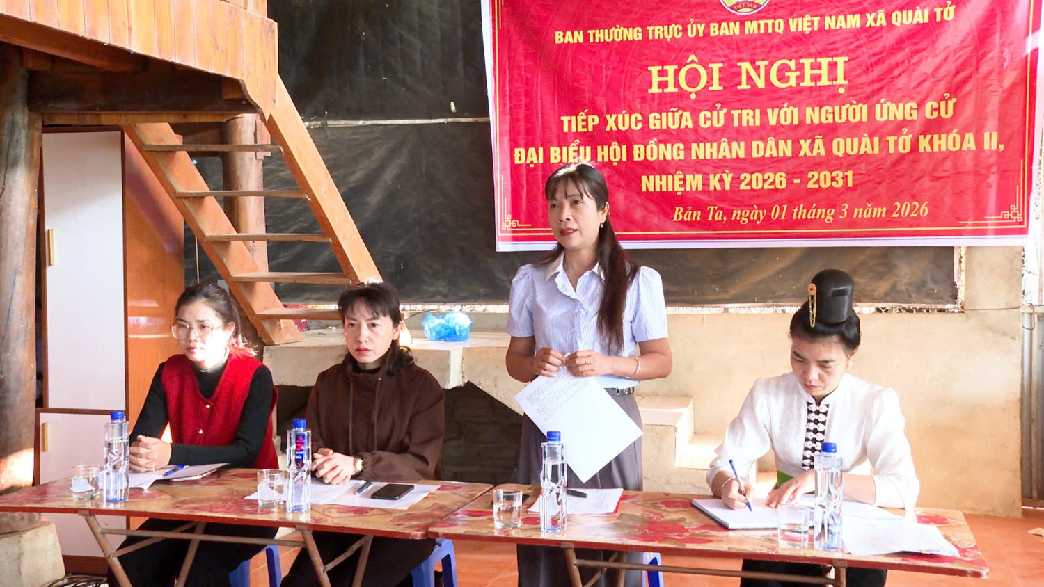 Đơn vị bầu cử số 3 Tổ chức hội nghị tiếp xúc cử tri với người ứng cử đại biểu HĐND xã khóa II