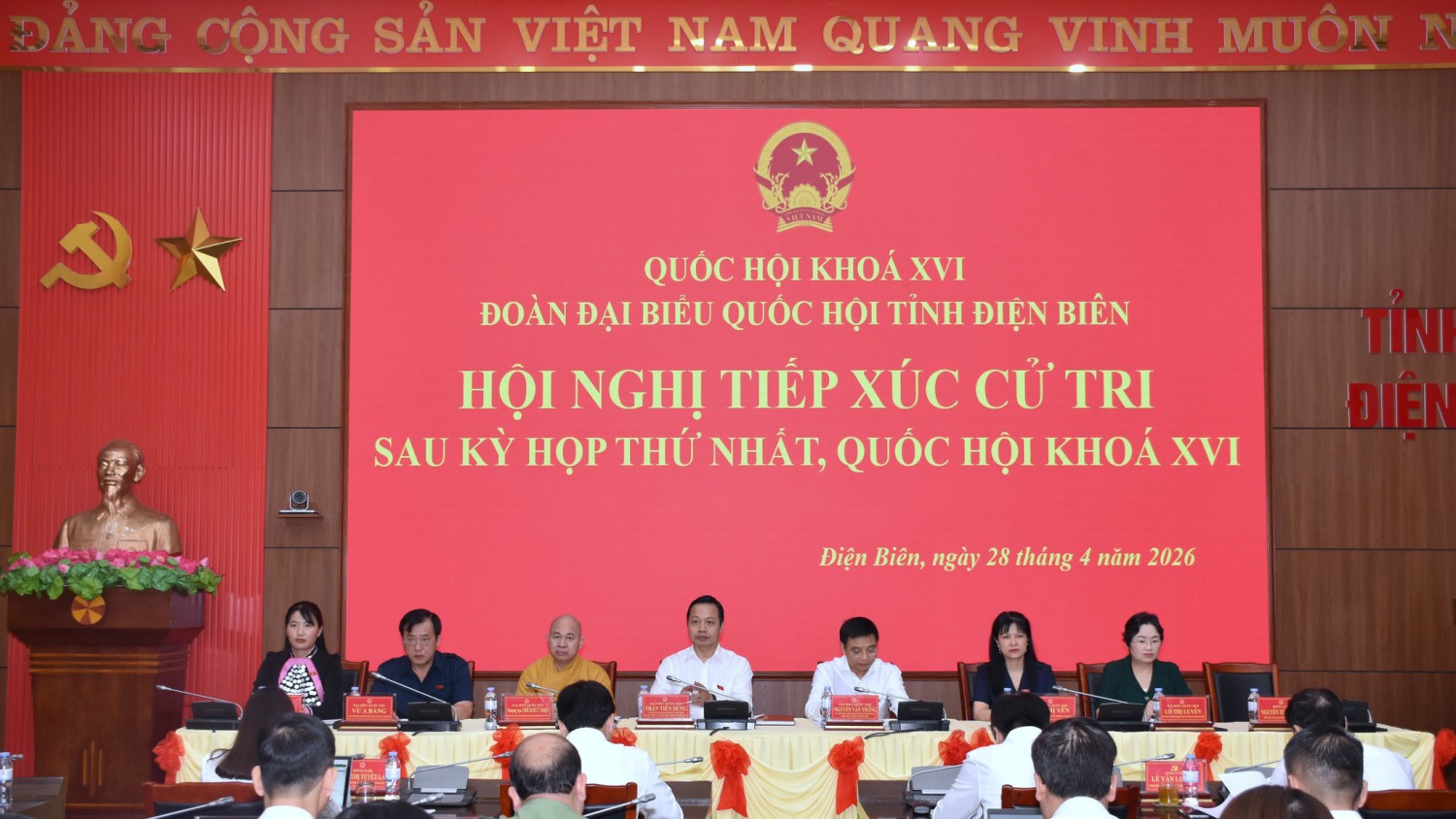 Đoàn ĐBQH tỉnh tiếp xúc cử tri sau Kỳ họp thứ Nhất, Quốc hội khóa XVI