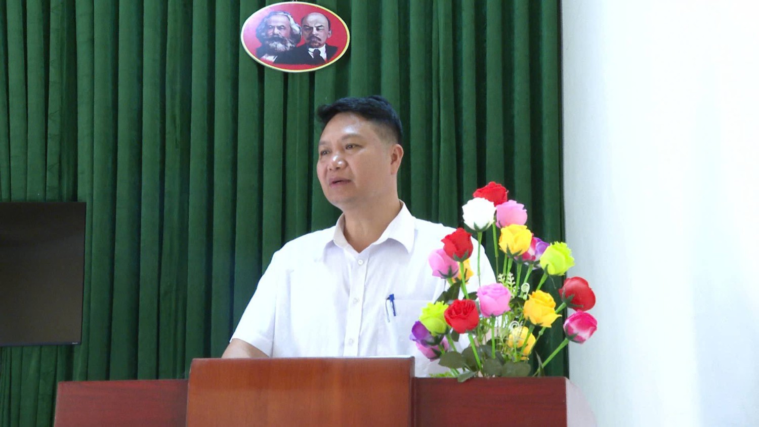 Tổ đại biểu số 1 HĐND xã Quài Tở tiếp xúc cử tri  tại bản Băng Sản và bản Tân Lập