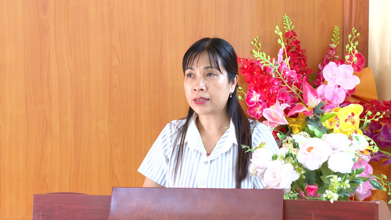 Chi bộ Trường Mầm non Tỏa Tình tổ chức Lễ kết nạp đảng viên mới