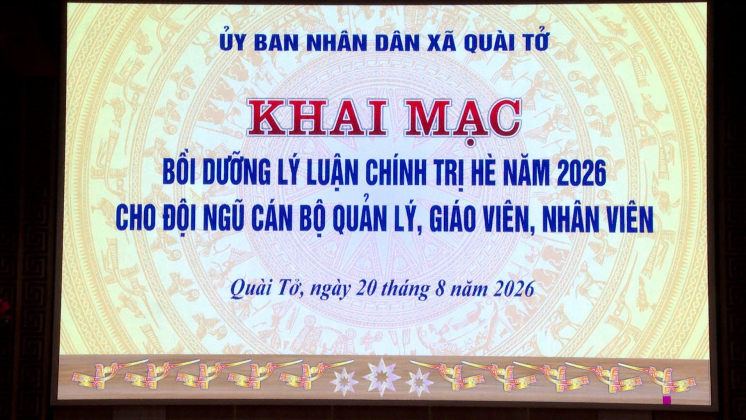 Quài Tở khai mạc bồi dưỡng, tập huấn lý luận chính trị hè năm 2026