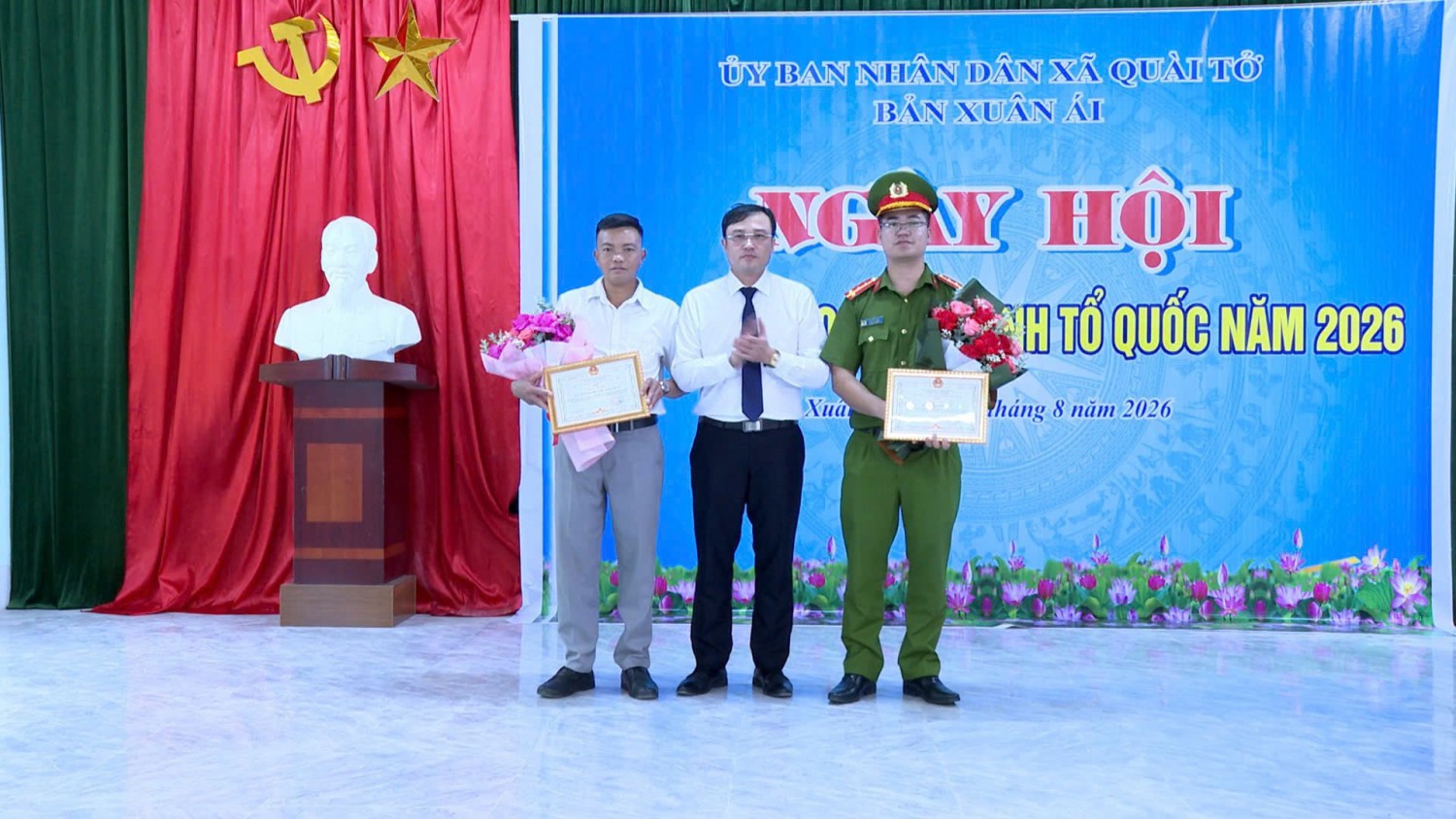 hình 2