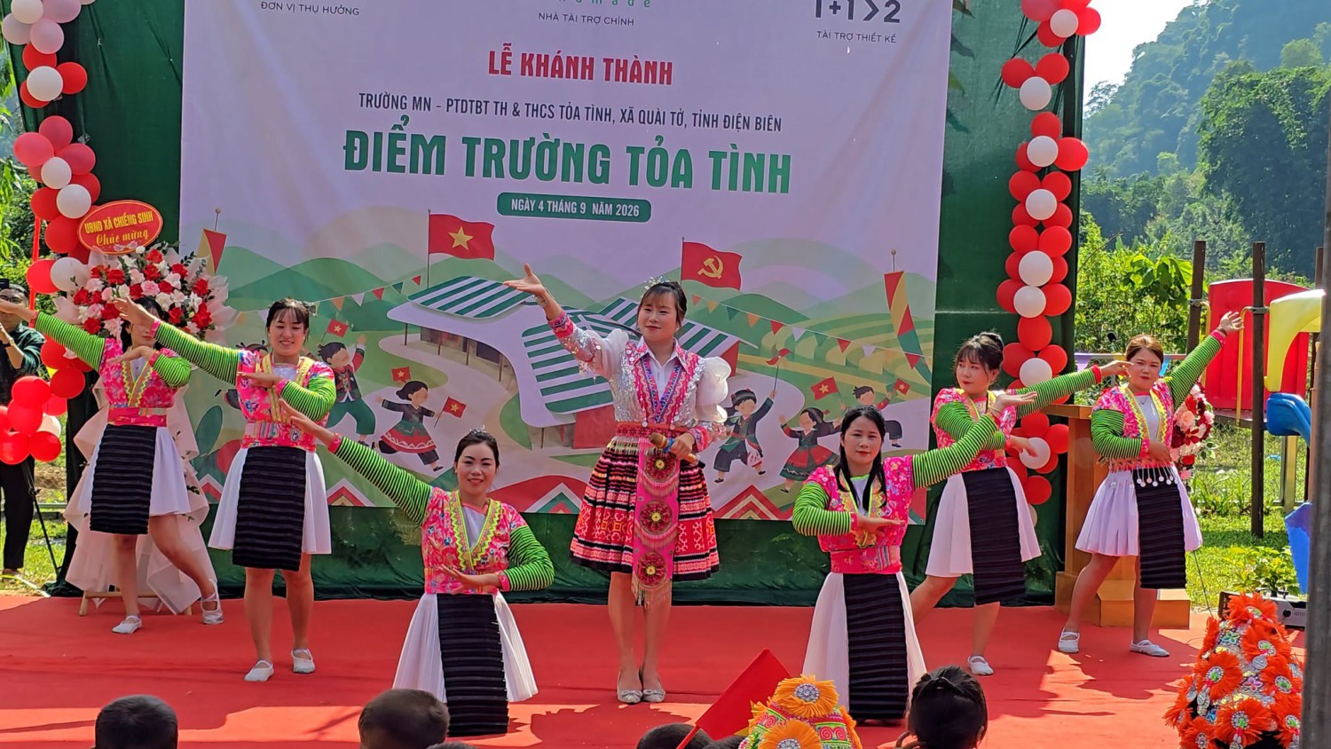 Gieo mầm tri thức nơi điểm trường Tỏa Tình