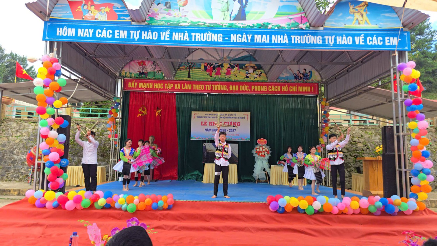 Quài Tở: Hân hoan bước vào năm học mới 2026 - 2027